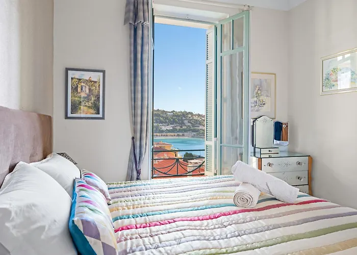 Appartement D Exception, Spacieux Et Lumineux, Avec Balcon Et Vue Mer